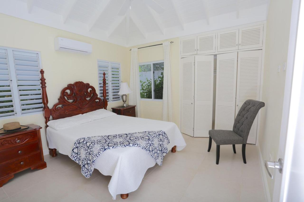Richmond - Heroes Villa, Ac, Security, Access To Pool, Playground & Private Beach - Welcome Breakfast Basket Exterior photo